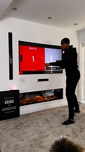 Anthony Joshua: "I know what I’m getting my FAMILY for CHRISTMAS! 🎄🎁 Order now and SAVE 15% on two balls! 🎉 | Boxbollen