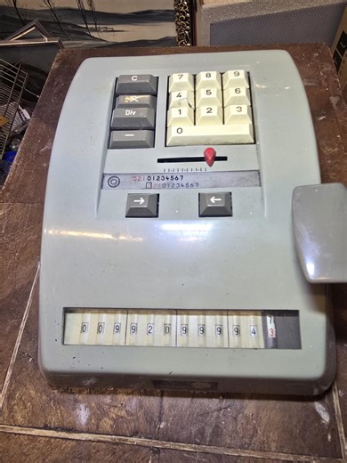 Vintage Mechanical Calculator / Adding Machine – Working Condition – Mid Century Office Machine – Industrial Desk Decor - Etsy Australia
