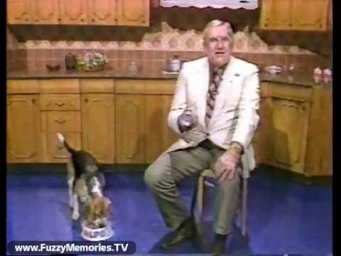 Alpo Dog Food Featuring Ed McMahon (Commercial, 1982)