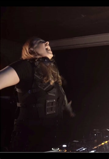 ⛓️ 💃🏼 🍸 🫦 ID: @GRAVEDGR - Your Touch #hardtechno #techno #hardbass #harderstyles #rave