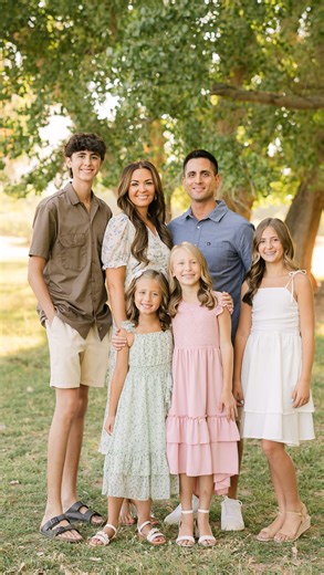 Life As We Gomez | Chelsea Gomez on Instagram: "Meet the Gomez Family 👋🩵 If you’re new here… We’re Life As We GOmez! A fun-loving family of 6, passionate about making memories & caturing life’s special moments on camera 🎥 From trips and vacations to celebrations, events, and everyday adventures, we love sharing it ALL with you. 🤍 Mom & Dad: Chelsea + Marcos 🤍 Kids: Stella, Livvy, Hallie, Ty We do our best to post new videos every Wednesday and Friday at 7 am PST. If life gets busy, you migh