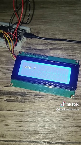 Payphone in LCD #programming #arduino #electronics #lyrics