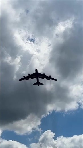 B-52 Bomber Touch and Go at Lake Charles | US Air Force B 52 Military Aircraft Go Lake Charles LA