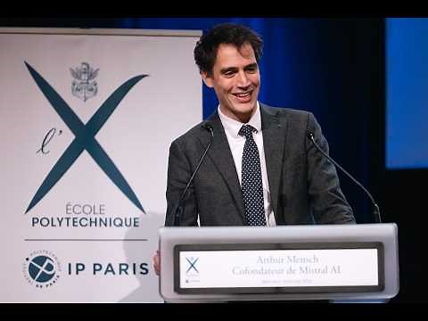 Conférence d'Arthur Mensch, cofondateur et pdg de Mistral AI, à l'École polytechnique.