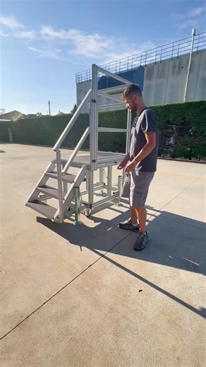 The stairway that transforms in just a few steps: ➡️ The guard-rail and steps fold down to save space ➡️ Wheels make it easy to move around ➡️ Once compact, it fits anywhere and is ready to use when needed A solution that combines convenience, safety, and optimized space. 📹 Check out the video and see how simple it is! | item Industrietechnik Global