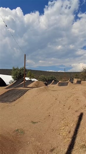 #mtbqueretaro #mtb #bicicletademontaña #mtbmexico #bikelife #queretaro #mountainbike #drone #djineo | Alfredofeno