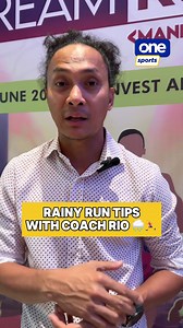 RUNNING IN THE RAIN? IS PASMA REAL? 🌧️🏃‍♂️ Running coach Rio Dela Cruz drops essential tips to conquer the wet roads and stay safe while logging those kilometers! | via LJ Abadinas/One Sports #OneSports | One Sports
