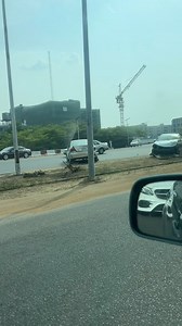 Can’t even identify the second car🤦🏾….Drive Safe..Stay Safe. #hiautosng #drivesafe | Hi autos