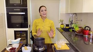 MasterChef Shipra Khanna | Author on Instagram: "Hi Friends ! @uscranberriesin are America’s original superfruit and is an amazing healthy snack. It can be used to make some delicious meals and desserts. Since my friend @karanwahi wanted to do make crantastic dish for his sister for Rakshabandhan, I have made something different with @uscranberriesin that is Rice and Cranberries Phirni! Find detailed recipes on @uscranberriesin Follow US Cranberries @uscranberriesin and tell me what are you cook