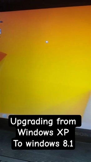 Upgrading from windows XP to windows 8.1 in 2026 | #sugreeview #viral #windows8.1 #windowsxp