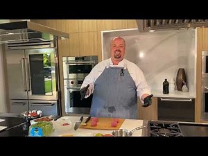 Delicious Smashburgers on Hawaiian Pretzel Buns | Wolf Griddle Cooking Demo with Chef Dan