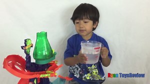 COLOR CHANGERS CARS Hot Wheels Color Shifters Splash Science lab kids video Ryan ToysReview