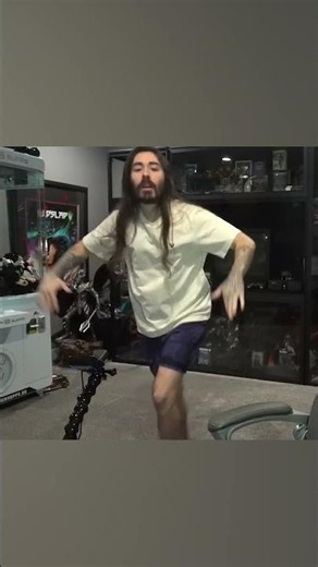 New Emote Unlocked #moistcritikal #penguinz0 #shorts