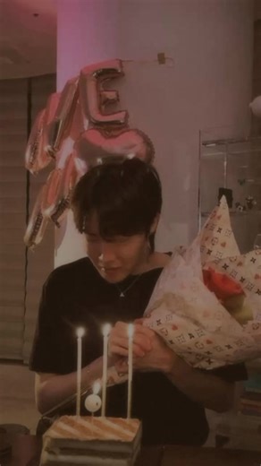 hobipower (@jhopeofficial33)’s videos with Swallow the Ocean - Olive Louise