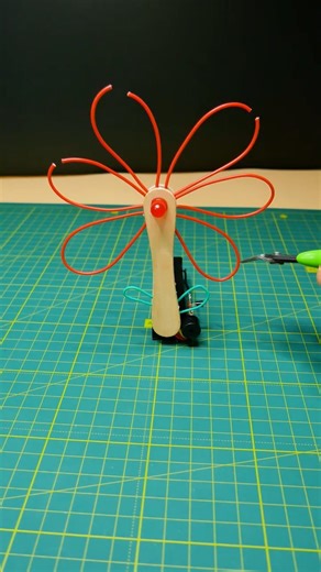 Only One Petal Is Connected…🌸 #diy #electronics #led #18650 #circuit