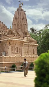 Hidden in Attibele, this stunning temple made of pink and white marble looks straight out of Rajasthan! Known for its intricate carvings and serene vibe, this peaceful spot is perfect for a quick spiritual getaway from Bangalore. ( temple , unique beautiful temple , Attibele , Electronic City ) #temple #electroniccity #attibele | Bengaluru Nakshe