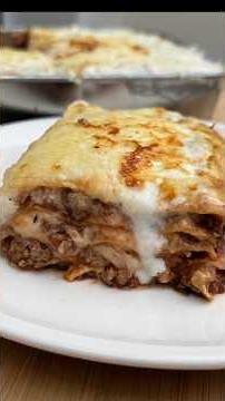 The EASIEST Lasagna in the world! (No Béchamel Sauce, No Effort)