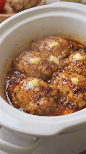 🍗 Slow Cooker Butter Garlic Chicken Thighs