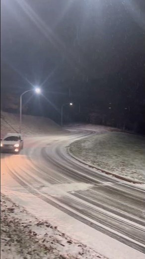 First Snowfall of the Year in Houghton Michigan #snow #nature #trending