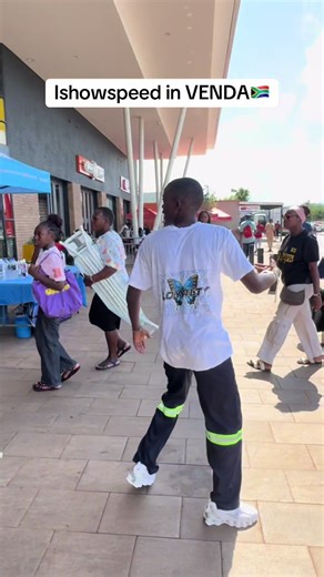 Just jokes 🤣🤣🤣@LK GALINKUTA #fyp #mzansitiktok #lilflexrsa