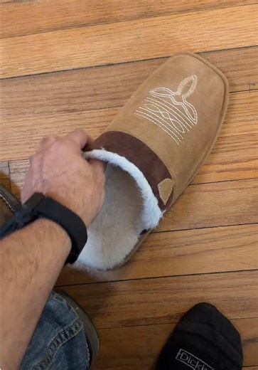OOW Cowboy Boot Slippers Western House Slippers Shoes #tiktokshopcreatorpicks #tiktokshopjumpstartsale #newyearnewme #sloots #slipperboots