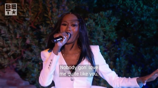 Jermaine Dupri and Bryan-Michael Cox gave us another hit! Muni Long was made for us! 🤌🏾 #SoulTrainAwards | BET