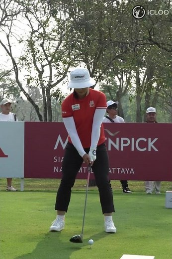 Amy Yang's big easy swing.