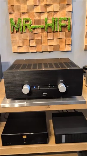 Audiomat Opéra Reference 12 🎼✨🎶 Genusshören nach Terminabsprache ☕ www.mr-hifi.de #mrhifi9 #devorefidelity #canor_audio #rogershifiuk #lampizator #feickertanalogue #audionotespeakers #audionoteamplifier #quadraspire #acoustic_energy_deutschland #supracables #fezzaudio #vincentaudio #ortofon #vivlaboratory #beaudioful #keces #audionoteuk #grandinote #davidlaboga #thielett01 #pathosacoustics #atlantislab #musicresort #audiomat #proac #metronometechnologie #jean_marie_reynaud #vpi | MR-HiFi