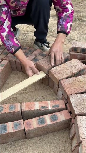 Master Circular Brick Stacking: DIY Craft Tips