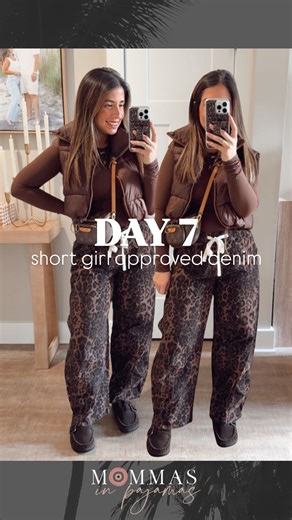 Paula Mazet on Instagram: "I can’t believe we made it all 7 days! 🤎🤎 ‘might make this a monthly thing Like & Comment SEVEN for a 🔗 to the outfit I love these pull on barrel pants, obviously the pattern is 😍 but the fit is great and they’re actually comfortable! This 7 day challenge of wearing my favorite short girl approved jeans was actually fun! It forced me to get dressed everyday and to actually wear the clothes in my closet. Im sad it’s over Should I do it again?? #petiteandcurvy #short
