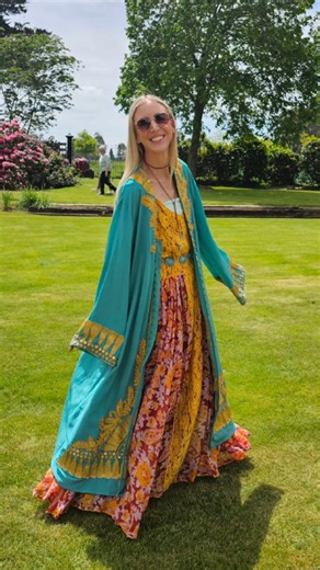 Outfit check for a lil garden gig on a beautiful Sunday morning. Entire outfit @chasing__unicorns | Lee Martin Musician