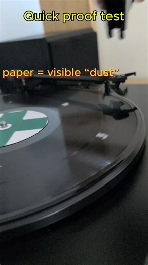 Quick proof test 🩺 Paper bits = “visible dust” to show what a carbon fibre brush can lift before you play. Light touch, 2–3 rotations. Full guide on the blog. #vinyltok #vinyl #turntable #recordcare #antistatic