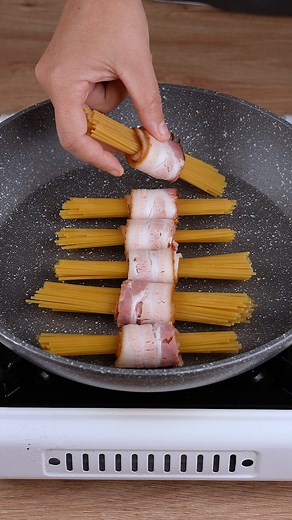 39K views · 167 reactions | Next time you make pasta, try this recipe I learned from a friend in Italy | That Recipe | Facebook