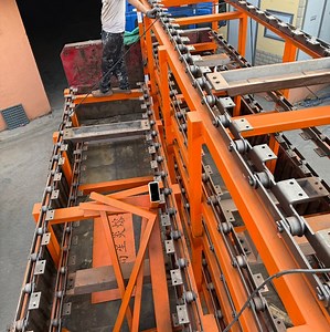 [Hot Item] The Ingot Casting Line Converts Liquid Metal to Solid Ingots.