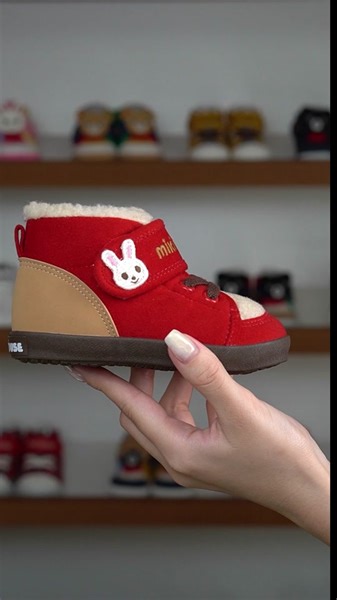 もこもこシューズで冬のおしゃれを楽しもう！