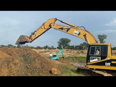 Big Excavators Working Together to Dig a Mega Canal #xcavator #dumptruck