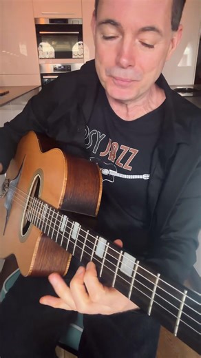 Can you name this tune? 🎸