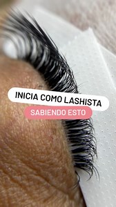 Quiero invitarte a mi CLASE GRATUITA EN VIVO para principiantes, donde te enseño desde cero cómo aplicar extensiones de pestañas con seguridad, técnica y estructura profesional. ✨ Te mostraré paso a paso: ✔️ Qué materiales necesitas al iniciar ✔️ Cómo identificar el diseño ideal según cada mirada ✔️ Mapping, técnica, efectos y trucos de aplicación ✔️ Y sí… ¡también habrá sorpresas! 🎯 Esta clase es para ti si estás lista para dejar de postergar tu inicio y empezar con bases reales y acompañamien