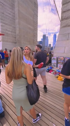 10K views · 377 reactions | New York 﫶 Brooklyn Bridge 﫶❤️ . . . . . . . . @spy.nyc | New York City Travel Tips | Facebook