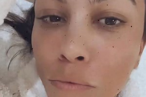 Kourtney goes makeup-free in rare unedited video after surgery rumors