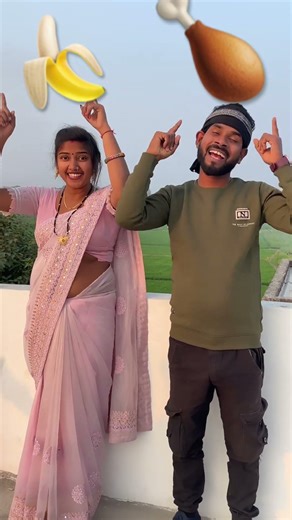 Introducing the "VitaWear SmartBand," a next-generation wearable gadget🎉