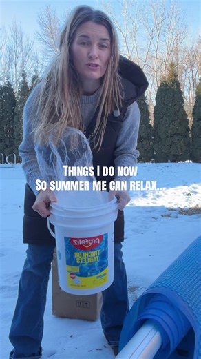 Prep now, relax later! #poolcleaning #poolhack #chlorinetablets #profeliz #tiktokshopcreatorpicks @Profeliz Pool Supplies