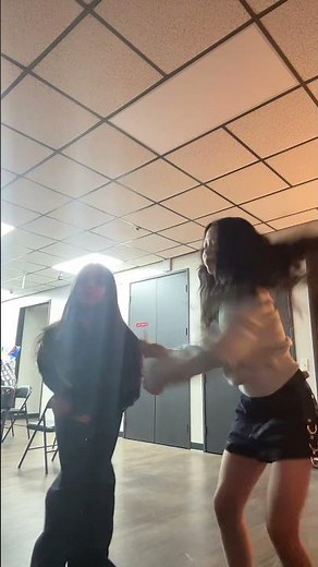 Wicked Witch Dance Duo 🖤 | Jiwon Lee x Kenzirichardson | Vampirina Vibes
