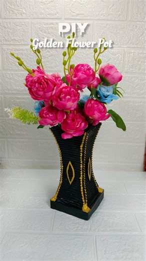 Golden Elegance Flower Pot ✨ | DIY Cardboard Luxury Decor #shorts