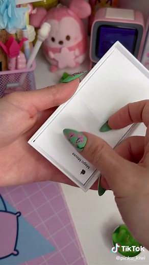 Apple Magic Mouse Unboxing and Review