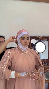 The pretty bride 👰 | Marissa Zacaria | Ate Meds III