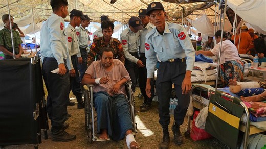 ویدیوها. افزایش شمار بیمارستان‌های صحرایی در میانمار برای مقابله با بحران‌های بهداشتی ناشی از زلزله