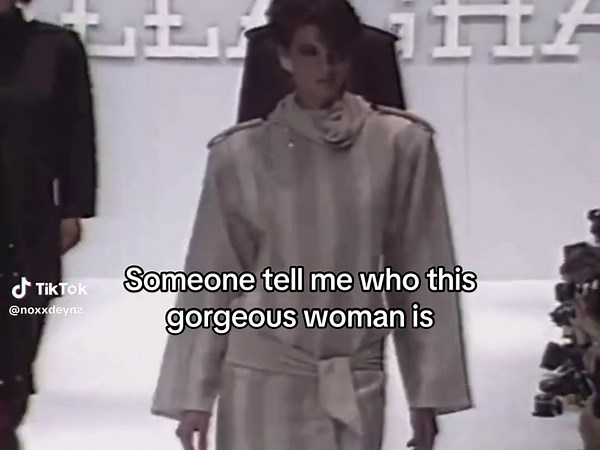 Beautiful Angel: Stunning Model on the Runway