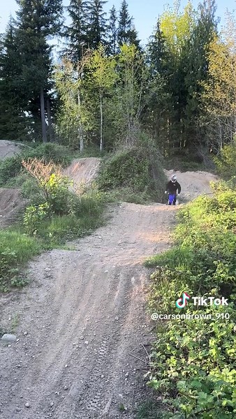 The Yamaha YZ65 is definitely broken in now 😂 so much fun wringing this thing out! What mods would you guys like to see done to this bike? “Ride The Powerband” T-shirts are up in my website, check them out at shop.carsonbrown910.com 🔥 @Red Bull Motorsports @Red Bull @MotoSport.com @Maxima Racing Oils #YZ65 #yamaha #2stroke