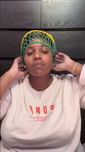 Je vous montre comment je wrap mes cheveux pour les maintenir lisses avant de dormir